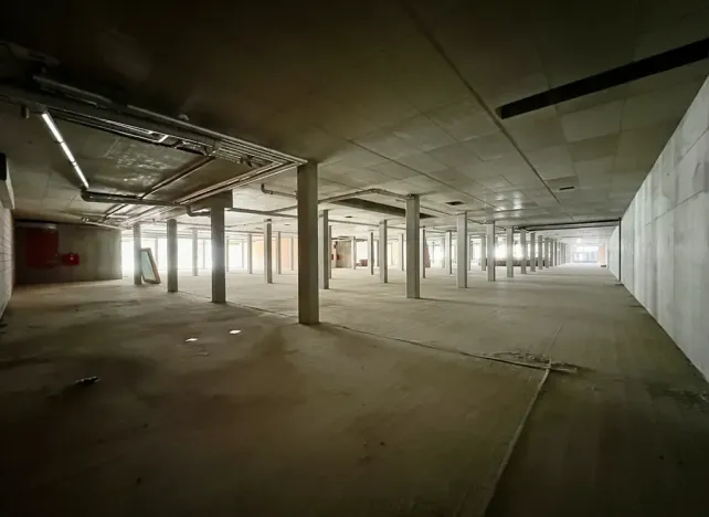 Prodej obchodního prostoru, Hradec Králové, Kollárova, 3447 m2