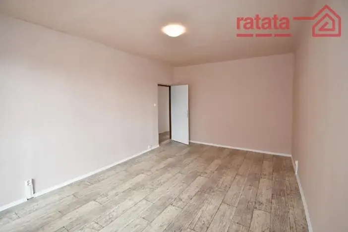 Pronájem bytu 2+1, Kadaň, Chomutovská, 56 m2