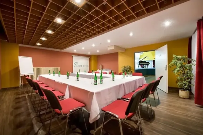 Prodej komerční nemovitosti, Třebíč, Karlovo nám., 5000 m2