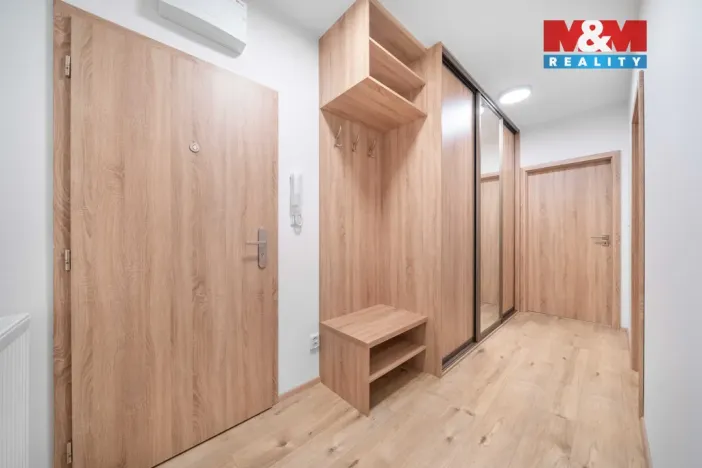 Pronájem bytu 1+kk, Třemošná, Školní, 32 m2
