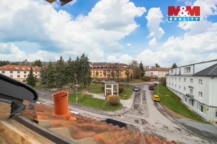 Prodej bytu 1+kk, Mníšek pod Brdy, 5. května, 55 m2