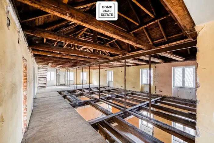 Prodej vícegeneračního domu, Karlovy Vary, Studentská, 1886 m2