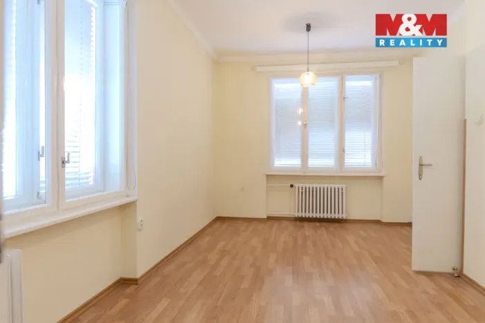 Prodej rodinného domu, Uherské Hradiště, U Stadionu, 300 m2