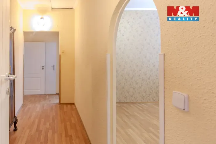 Prodej rodinného domu, Uherské Hradiště, U Stadionu, 300 m2