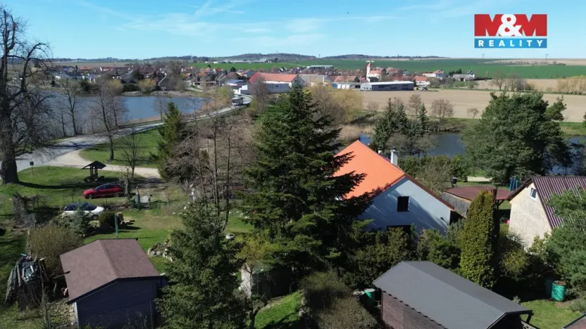 Prodej zahrady, Lipník, 340 m2