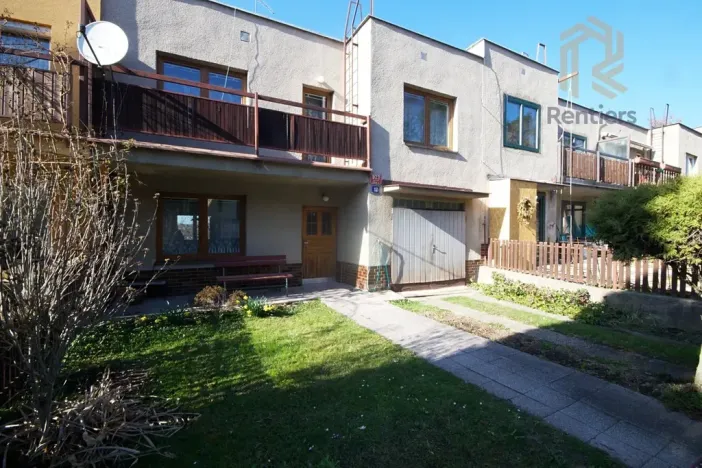 Prodej rodinného domu, Praha - Ruzyně, Kralupská, 256 m2