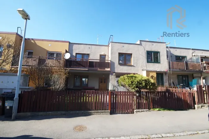 Prodej rodinného domu, Praha - Ruzyně, Kralupská, 256 m2