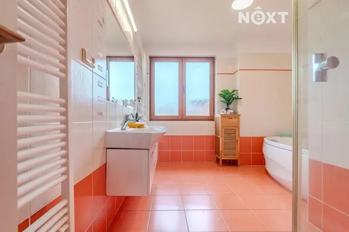 Prodej rodinného domu, Litvínovice, 154 m2