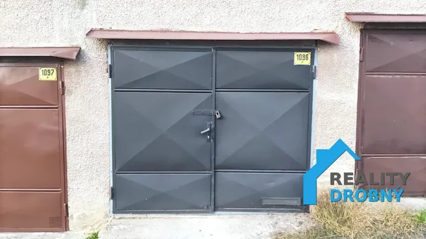 Prodej garáže, Děčín, Kamenická, 18 m2