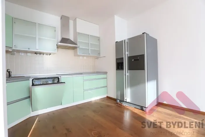 Pronájem bytu 3+kk, Praha - Záběhlice, Mattioliho, 82 m2