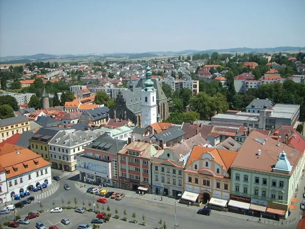 Pronájem bytu 2+kk, Klatovy, nám. Míru, 38 m2