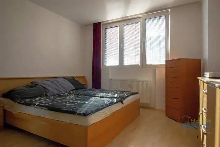 Pronájem bytu 2+kk, Čelákovice, Rumunská, 50 m2