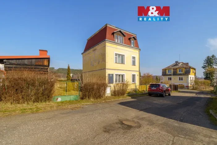 Prodej rodinného domu, Karlovy Vary - Stará Role, Korunní, 96 m2