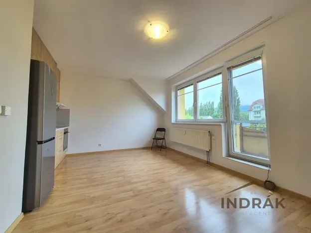Pronájem bytu 1+kk, Nový Jičín, B. Martinů, 36 m2