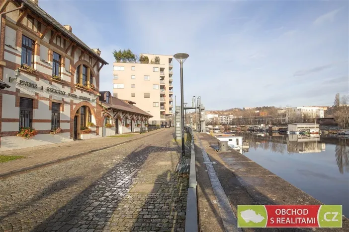 Prodej bytu 2+kk, Praha, U Uranie, 36 m2