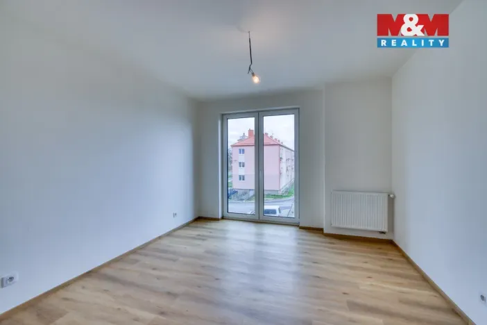 Pronájem bytu 2+kk, Dobřany, 53 m2