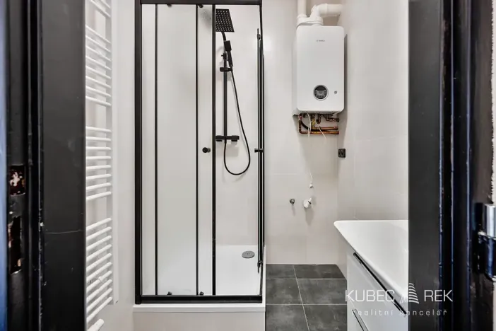 Prodej bytu 2+1, Pacov, Jana Vojny, 49 m2