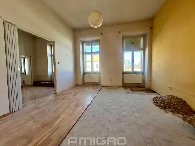 Prodej činžovního domu, Ostrovačice, náměstí Viléma Mrštíka, 1000 m2