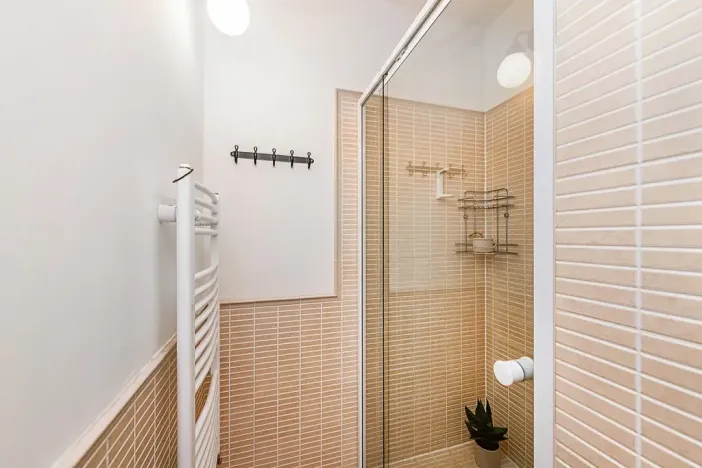 Pronájem bytu 3+kk, Praha - Nové Město, Koubkova, 61 m2