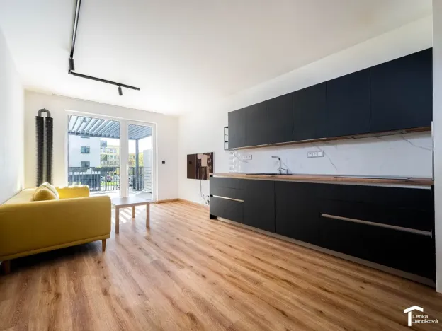 Pronájem bytu 3+kk, Pardubice - Zelené Předměstí, Rokycanova, 70 m2