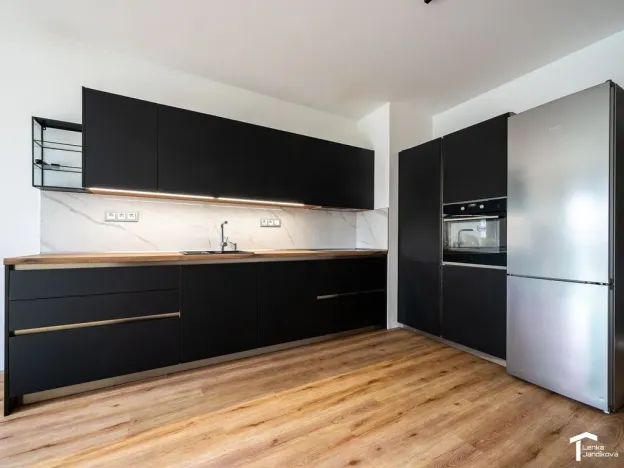 Pronájem bytu 3+kk, Pardubice - Zelené Předměstí, Rokycanova, 70 m2