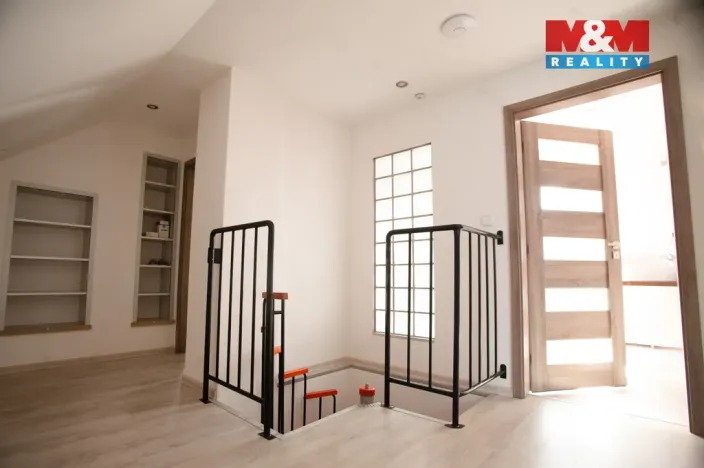 Prodej rodinného domu, Frýdlant nad Ostravicí - Nová Ves, 340 m2