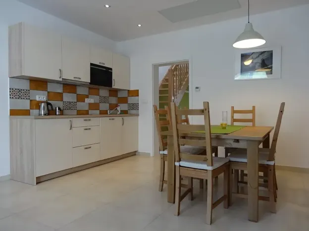 Prodej bytu 3+kk, Hlohovec, K zámečku, 66 m2