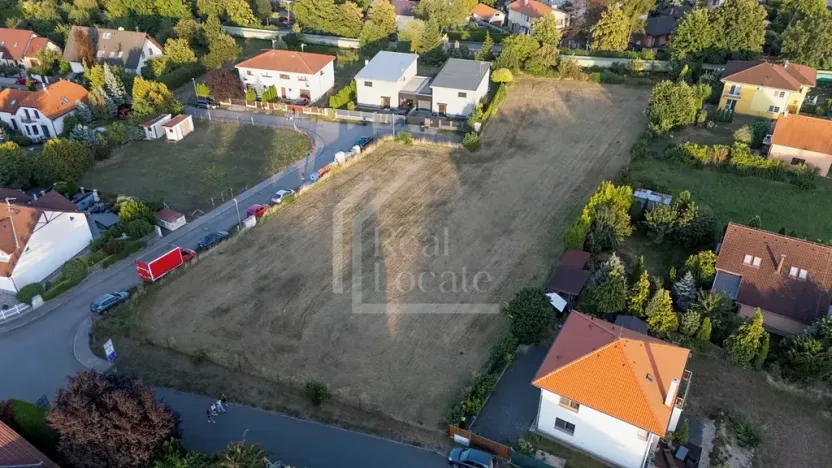 Prodej pozemku pro bydlení, Hovorčovice, 3953 m2