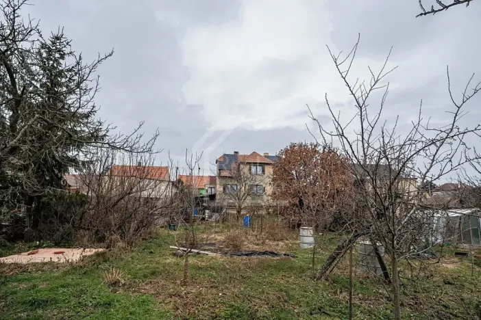 Prodej rodinného domu, Třebusice, 470 m2