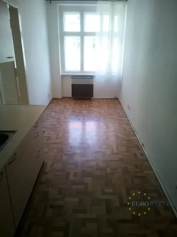 Pronájem bytu 1+1, Praha - Žižkov, Hájkova, 40 m2