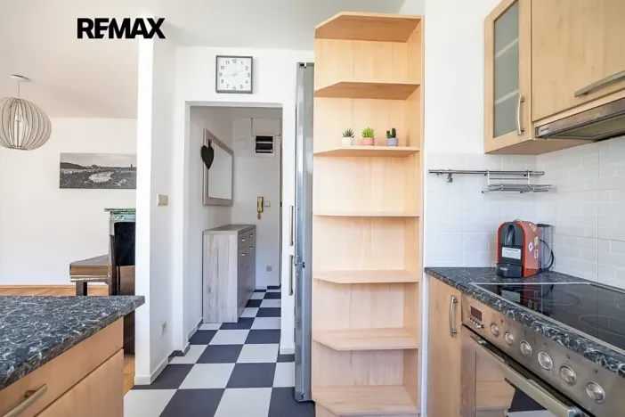 Pronájem bytu 4+kk, Praha - Libeň, Na hájku, 75 m2