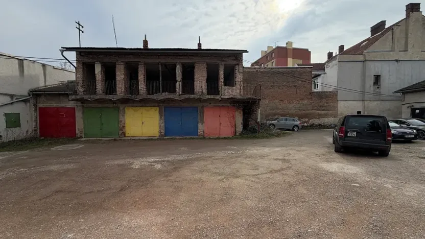 Prodej obchodního prostoru, Hodonín, Měšťanská, 1050 m2