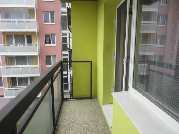 Pronájem bytu 2+kk, Brno, Krymská, 41 m2