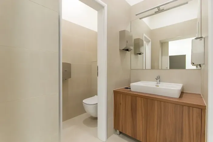 Pronájem kanceláře, Praha - Nové Město, Krakovská, 146 m2