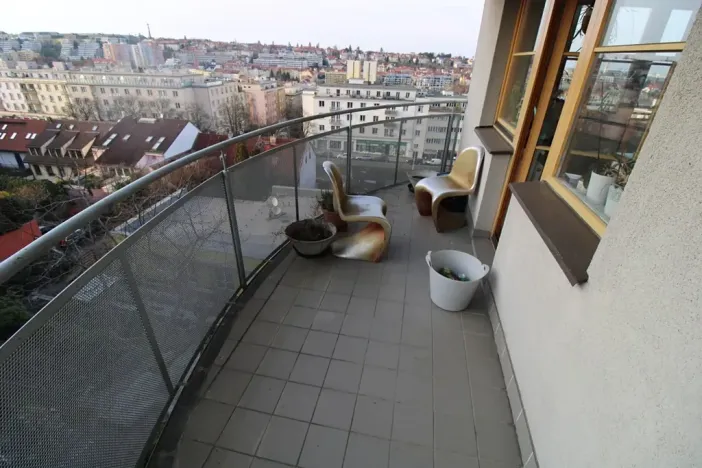 Pronájem bytu 2+kk, Praha - Břevnov, Šlikova, 75 m2