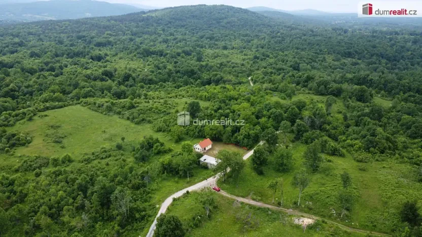 Prodej komerčního pozemku, Rakovica, Chorvatsko, 70904 m2