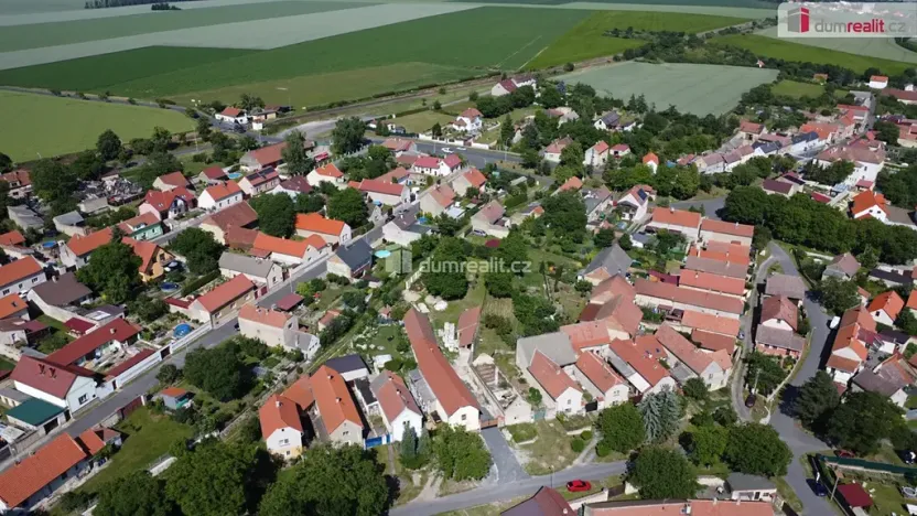 Prodej pozemku pro bydlení, Peruc, Na Karlově, 684 m2