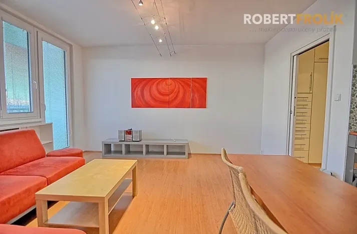 Pronájem bytu 2+kk, Praha - Ruzyně, Dědinská, 42 m2