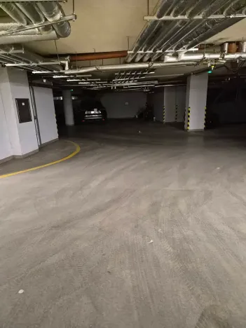 Prodej garážového stání, Praha - Žižkov, Kališnická, 15 m2