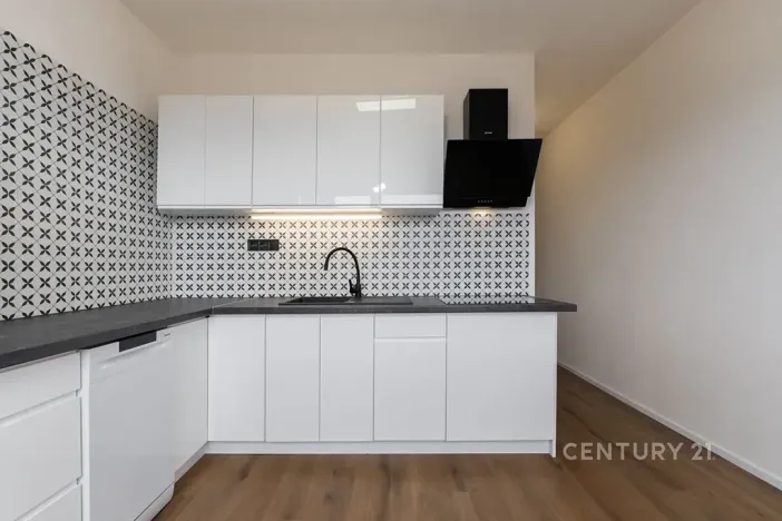 Prodej bytu 2+1, Chomutov, Kamenný vrch, 58 m2