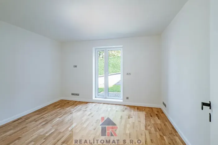 Pronájem rodinného domu, Praha - Komořany, Pod lesem, 127 m2