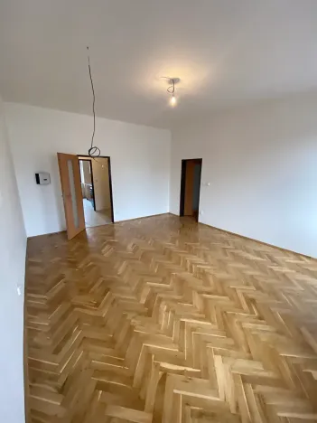 Pronájem bytu 3+1, Praha - Radotín, Horymírovo náměstí, 94 m2