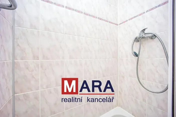 Pronájem bytu 2+1, Olomouc, Rožňavská, 43 m2