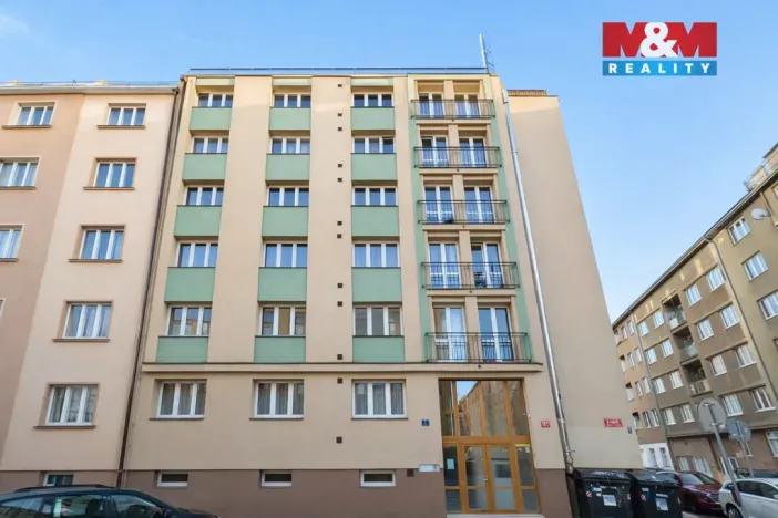 Prodej bytu 2+1, Praha, K louži, 46 m2