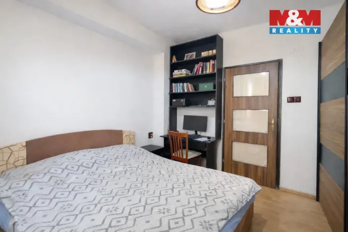 Prodej bytu 2+1, Praha, K louži, 46 m2