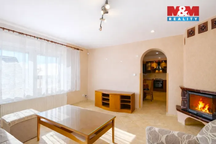 Prodej rodinného domu, Chrast - Podlažice, 280 m2