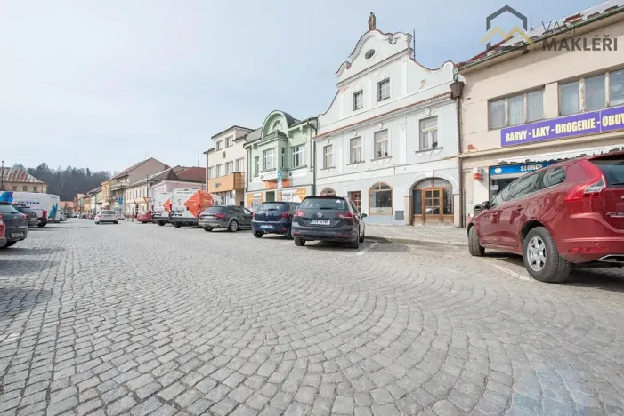 Prodej vícegeneračního domu, Ledeč nad Sázavou, Husovo náměstí, 525 m2