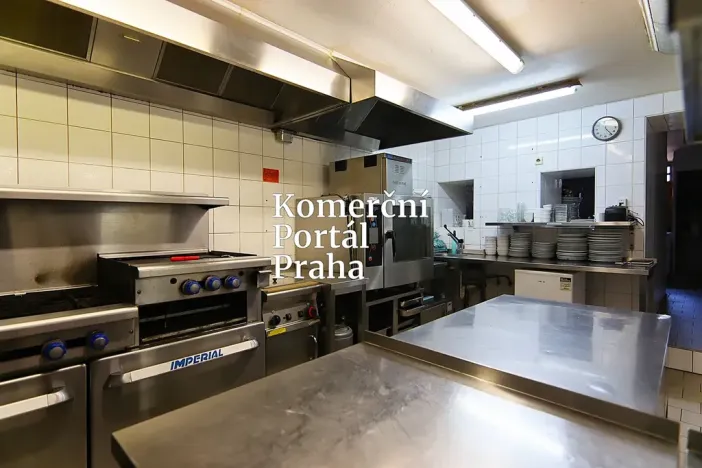 Pronájem restaurace, Praha - Smíchov, Na Václavce, 250 m2