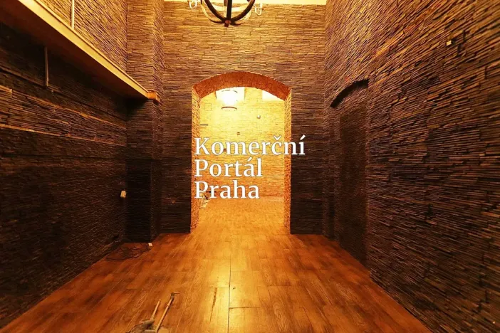 Pronájem restaurace, Praha - Nové Město, Soukenická, 181 m2