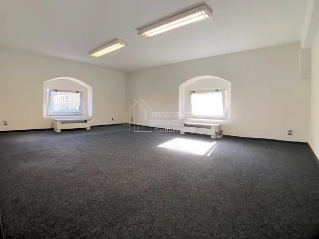 Pronájem kanceláře, Praha - Karlín, Thámova, 23 m2